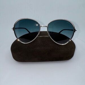 New! Tom Ford Women's Rose Gold/Blue Gradient Oversized Aviator Sunglasses